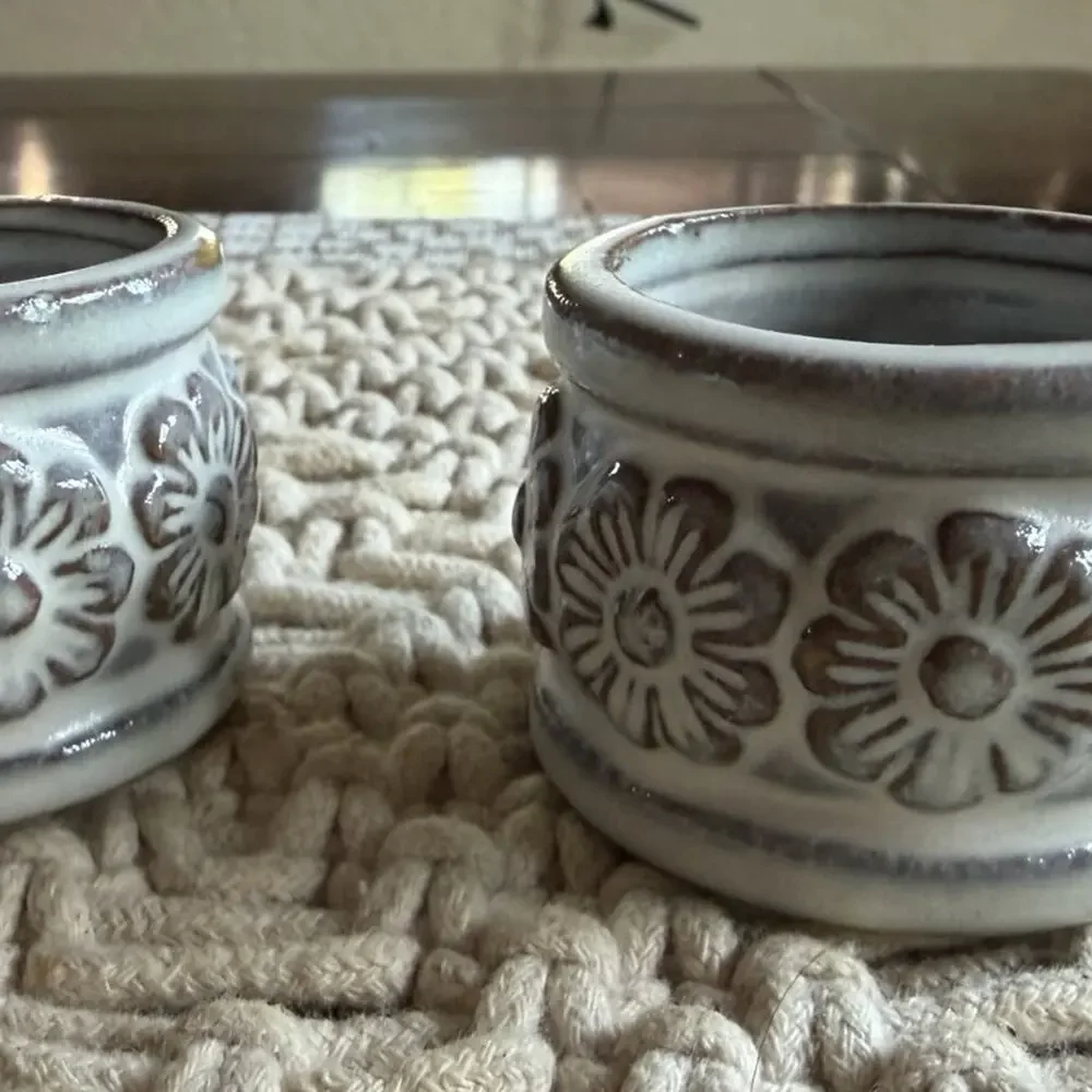 Threshold napkin and two pottery napkin rings